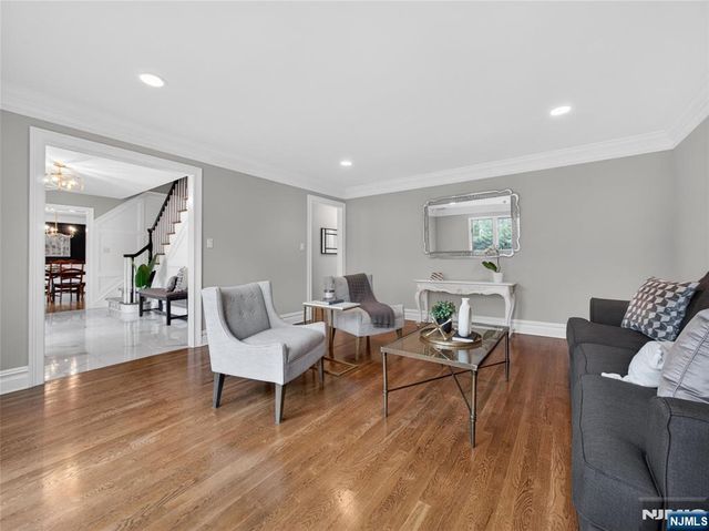 5 Sycamore Court, Ramsey, NJ 07446