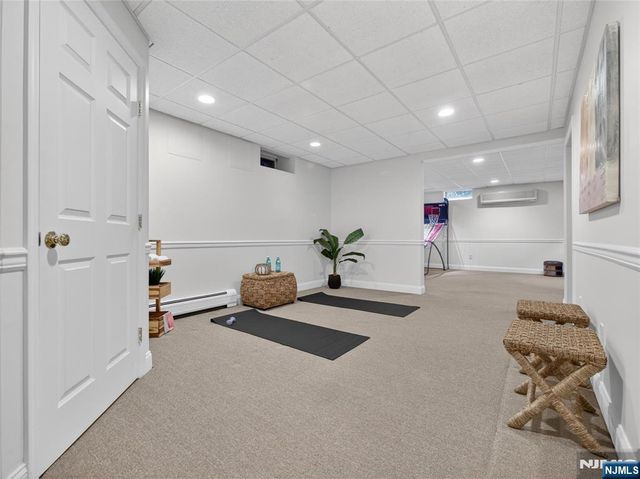 5 Sycamore Court, Ramsey, NJ 07446