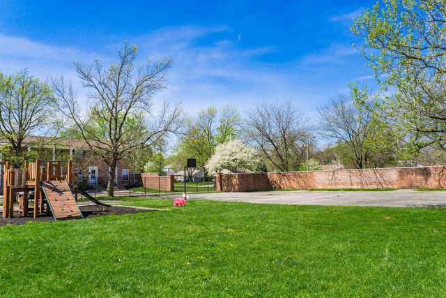 4723 Tarryton Court S, 14E, Columbus, OH 43228