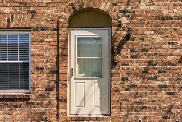 4723 Tarryton Court S, 14E, Columbus, OH 43228