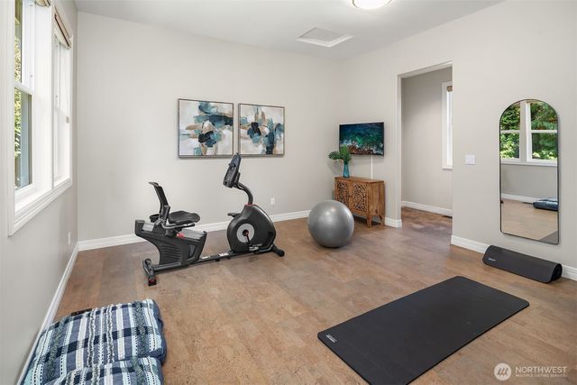 16290 SE 48th Drive, Bellevue, WA 98006