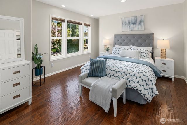 16290 SE 48th Drive, Bellevue, WA 98006