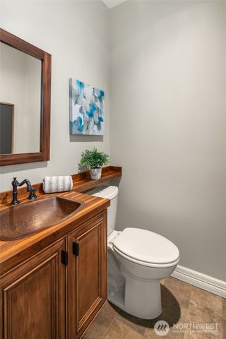 16290 SE 48th Drive, Bellevue, WA 98006