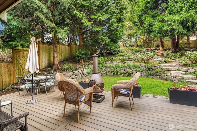 16290 SE 48th Drive, Bellevue, WA 98006