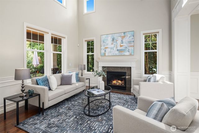 16290 SE 48th Drive, Bellevue, WA 98006