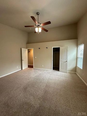 3107 W Oriole Avenue, Visalia, CA 93291