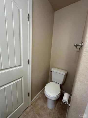 3107 W Oriole Avenue, Visalia, CA 93291