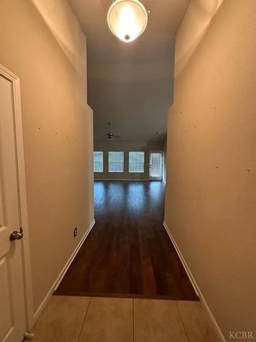 3107 W Oriole Avenue, Visalia, CA 93291