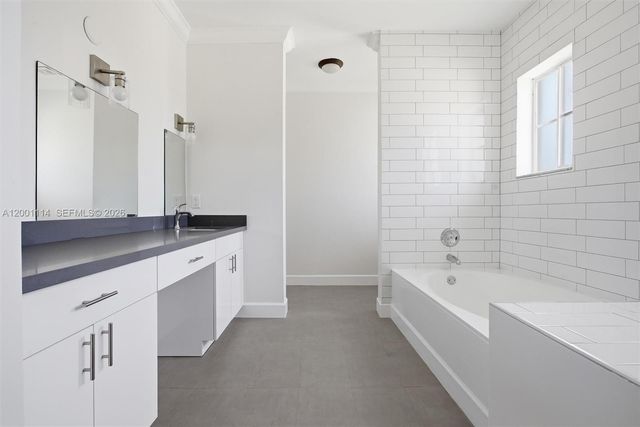 13474 SW 124th Ave Rd, Miami, FL 33186