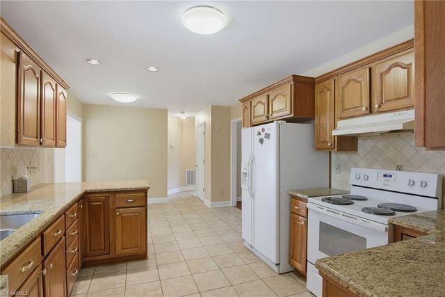 2301 Old US Highway 421 E, Yadkinville, NC 27055