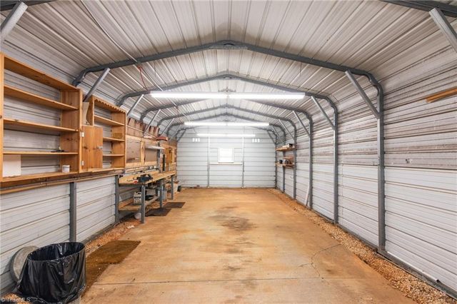 2301 Old US Highway 421 E, Yadkinville, NC 27055