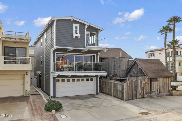104 La Brea Street, Oxnard, CA 93035