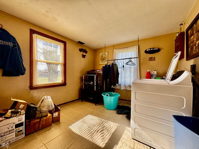 132 Vine Street, Crothersville, IN 47229