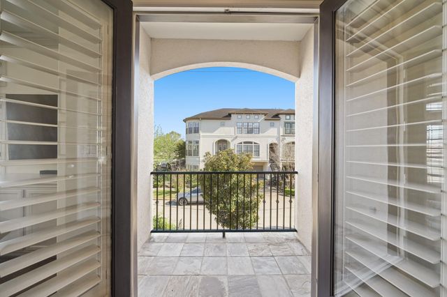 6302 Prague Street, Houston, TX 77007