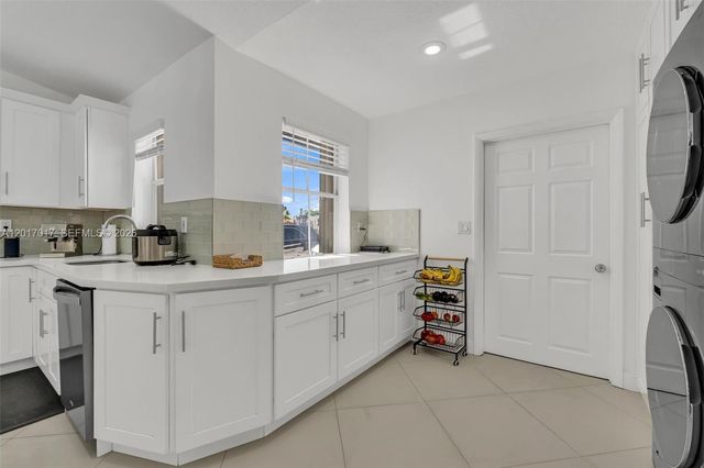 14813 SW 171st Ter 14813, Miami, FL 33187