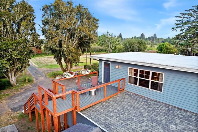 1970 State Route 105, Aberdeen, WA 98520