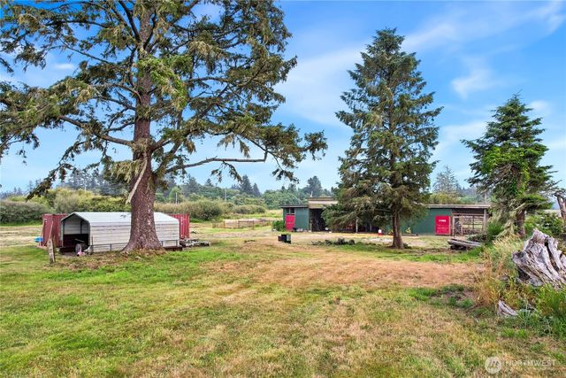 1970 State Route 105, Aberdeen, WA 98520