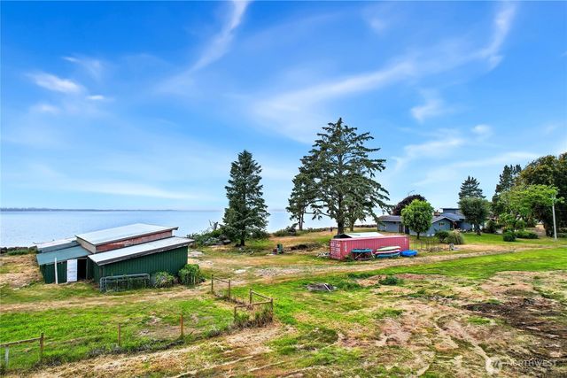 1970 State Route 105, Aberdeen, WA 98520