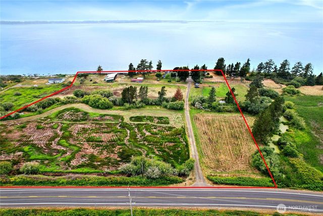 1970 State Route 105, Aberdeen, WA 98520