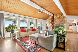 1970 State Route 105, Aberdeen, WA 98520