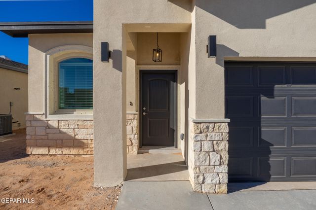 142 Dawson Street, Santa Teresa, NM 88008