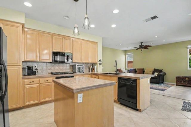731 Pueblo Place, Chula Vista, CA 91914