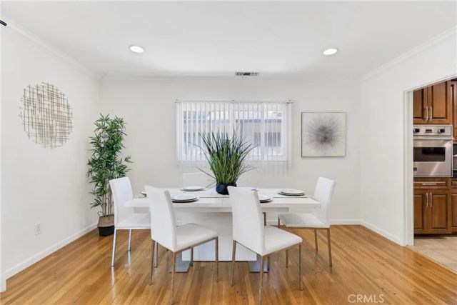 22334 Criswell Street, Woodland Hills, CA 91303