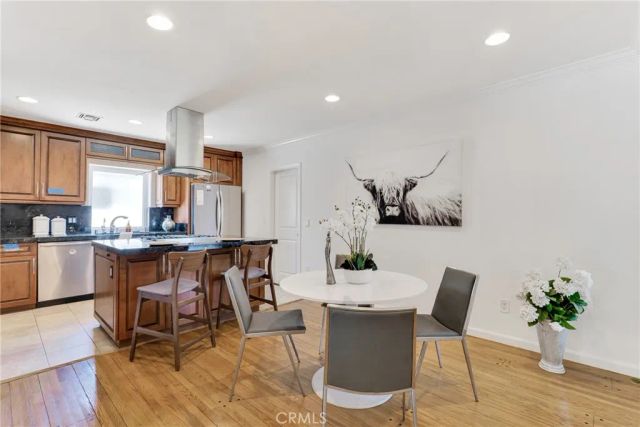 22334 Criswell Street, Woodland Hills, CA 91303