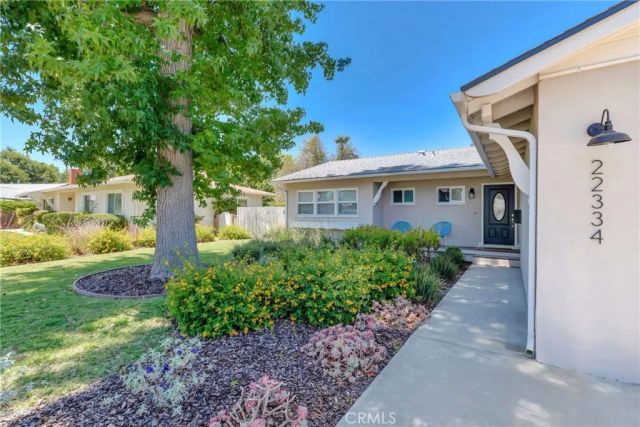 22334 Criswell Street, Woodland Hills, CA 91303