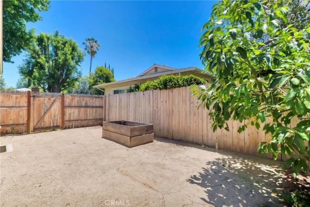22334 Criswell Street, Woodland Hills, CA 91303