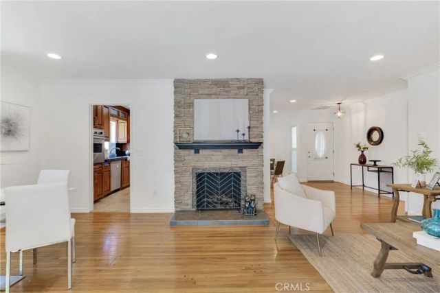 22334 Criswell Street, Woodland Hills, CA 91303