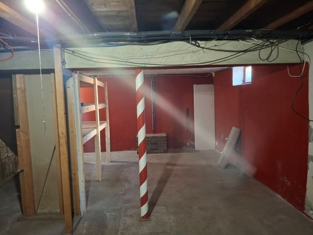 368 Litchfield St, Leominster, MA 01453