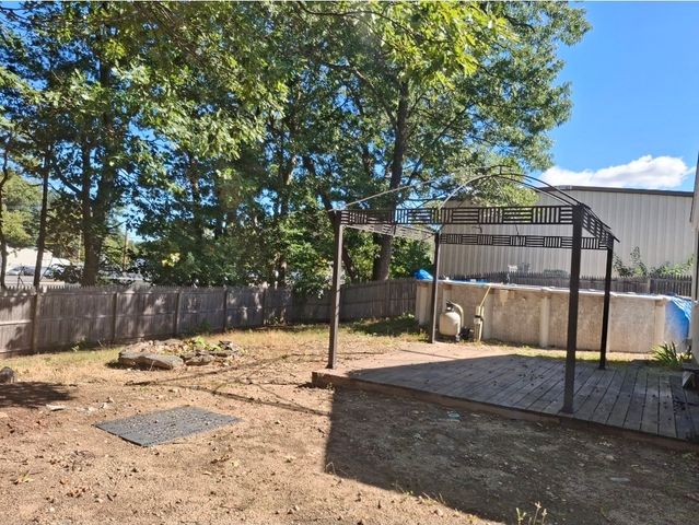 368 Litchfield St, Leominster, MA 01453