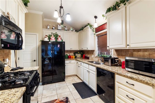 1203 Bennett Street, Bryan, TX 77802