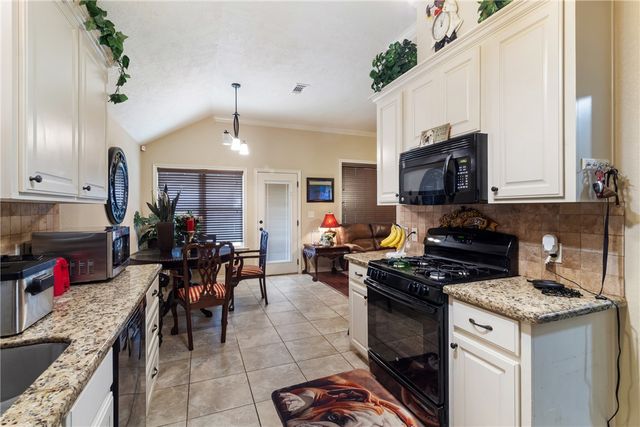 1203 Bennett Street, Bryan, TX 77802