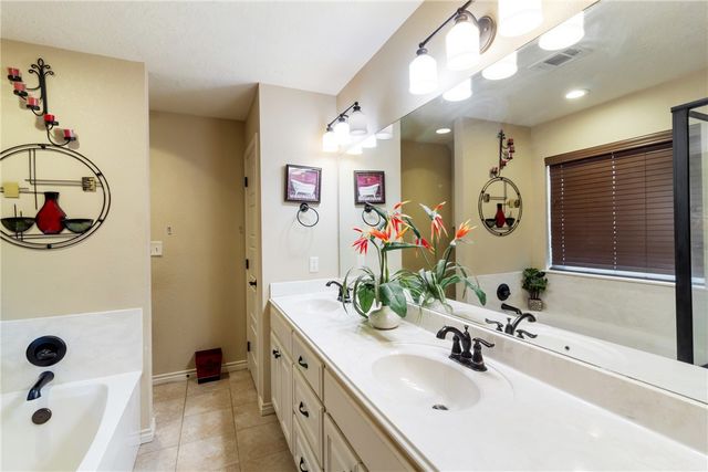 1203 Bennett Street, Bryan, TX 77802