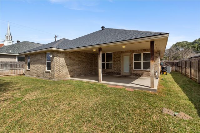 1203 Bennett Street, Bryan, TX 77802