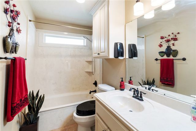 1203 Bennett Street, Bryan, TX 77802