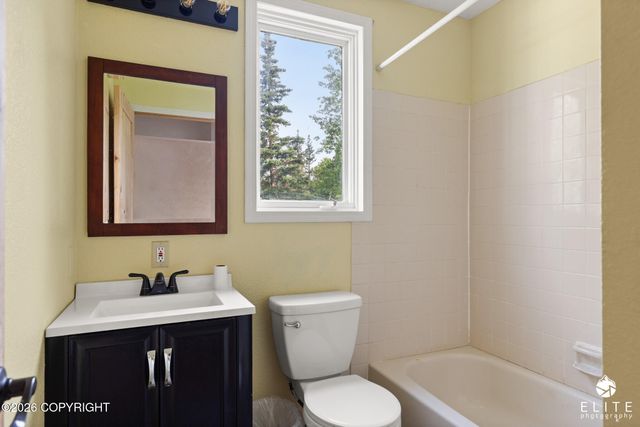 1001 S Woodcrest Circle, Wasilla, AK 99654