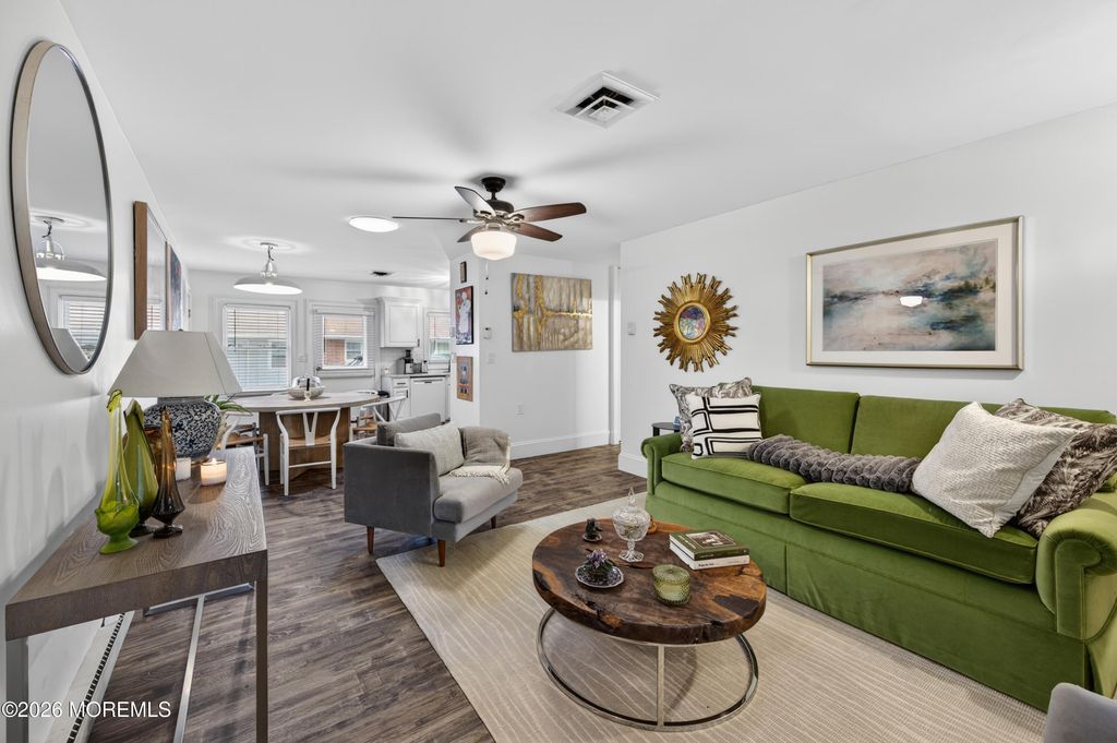 123B Edinburgh Lane 123B, Lakewood, NJ 08701