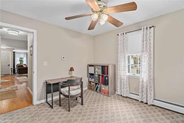 21 Tilbury Drive, Bristol, RI 02809