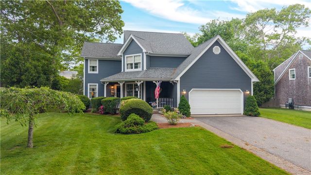 21 Tilbury Drive, Bristol, RI 02809