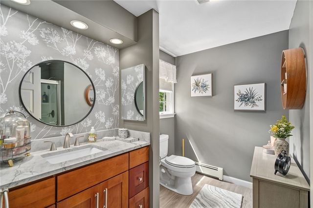 21 Tilbury Drive, Bristol, RI 02809