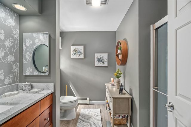 21 Tilbury Drive, Bristol, RI 02809