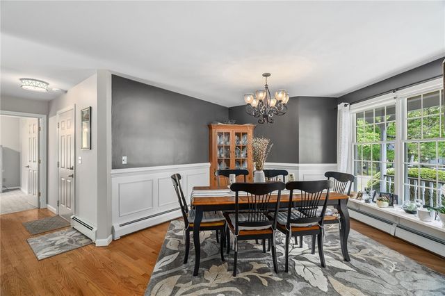 21 Tilbury Drive, Bristol, RI 02809