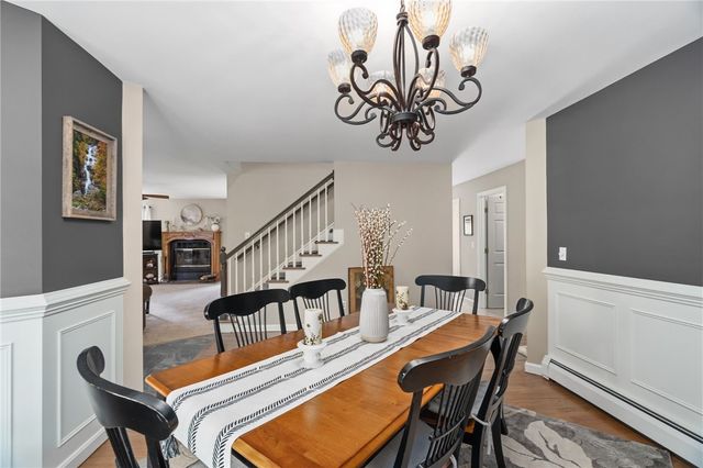 21 Tilbury Drive, Bristol, RI 02809