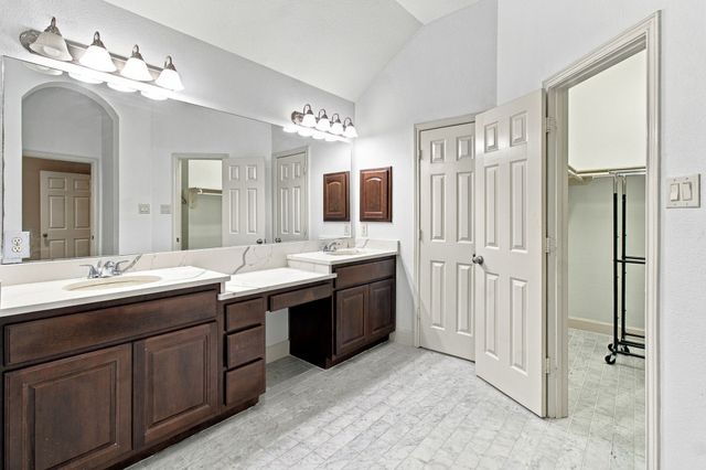 2407 Knight Street, Dallas, TX 75219