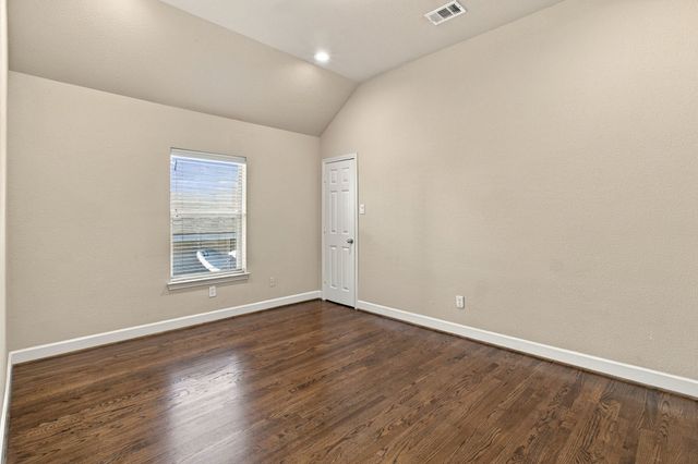 2407 Knight Street, Dallas, TX 75219