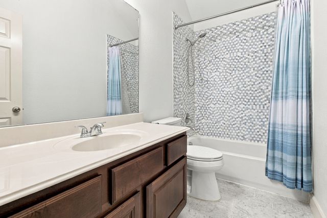 2407 Knight Street, Dallas, TX 75219
