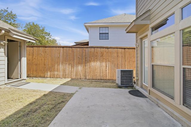 2407 Knight Street, Dallas, TX 75219
